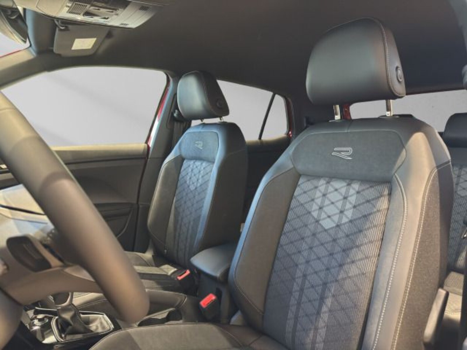 Volkswagen T-Cross – Bild 12