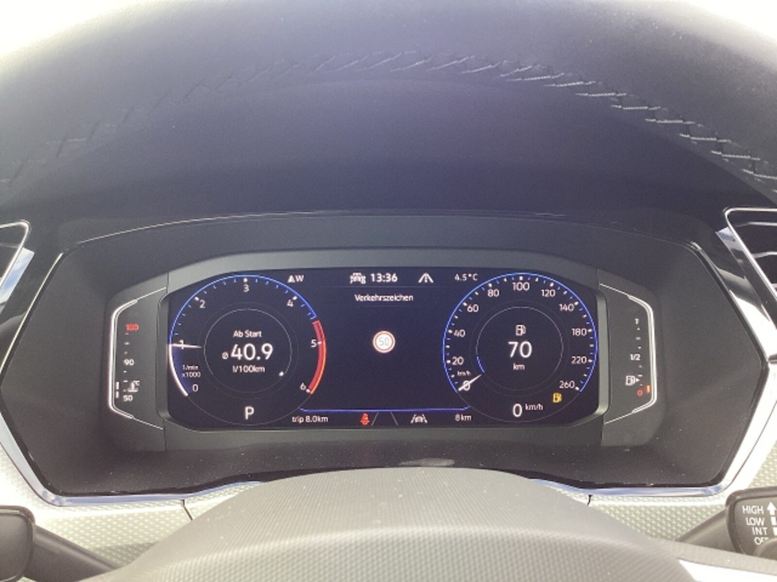Volkswagen Touran – Bild 11