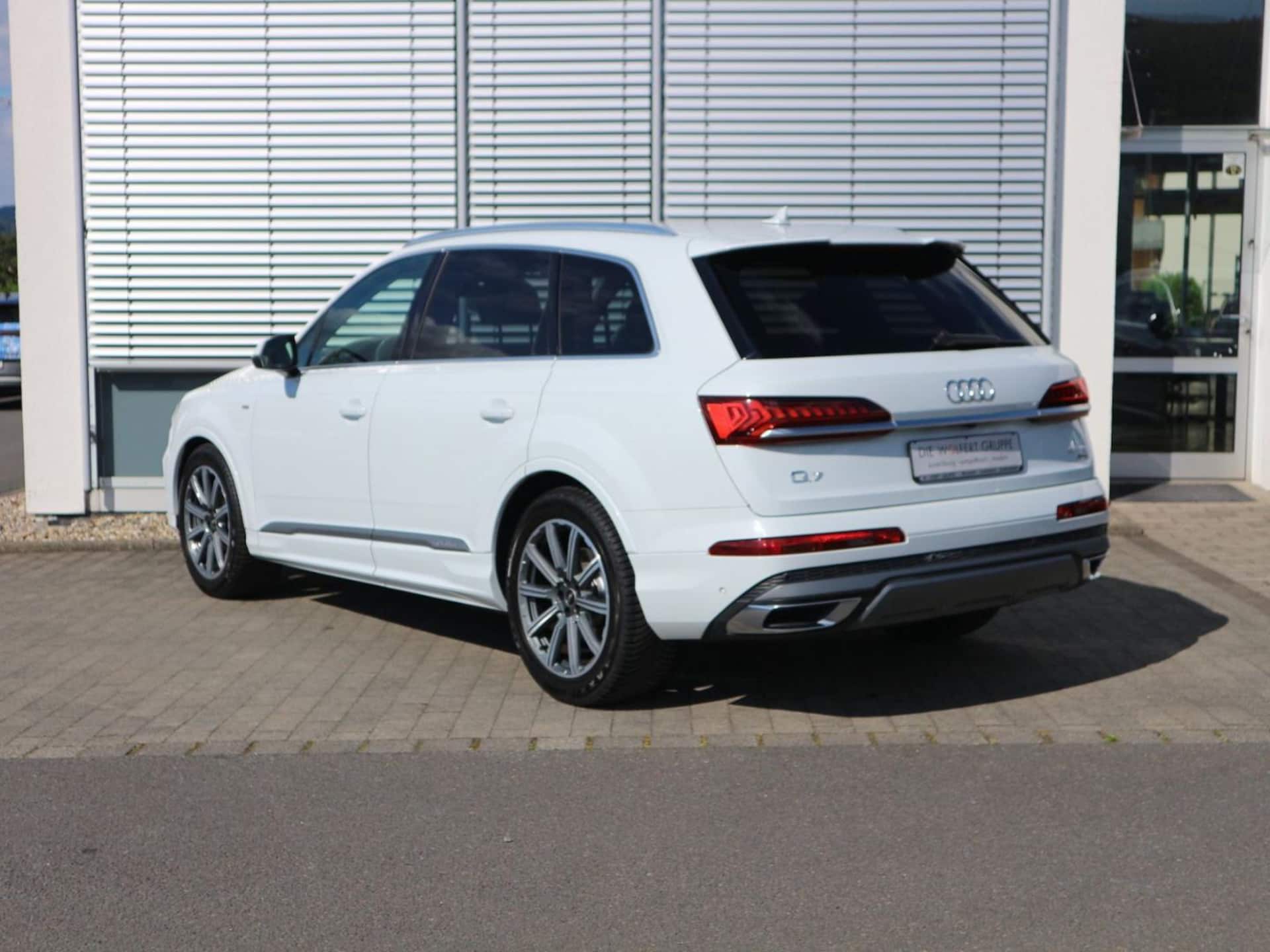 Audi Q7 SUV S line