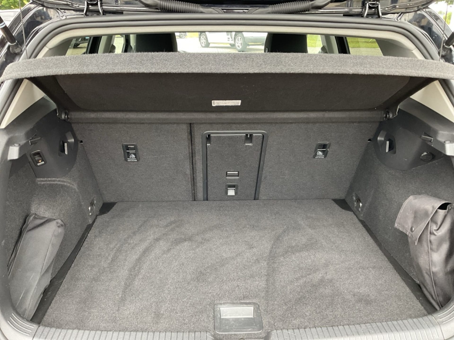 Volkswagen Golf Active