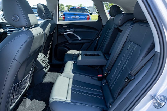 2026 Audi Q5 Premium Plus - Photo 26