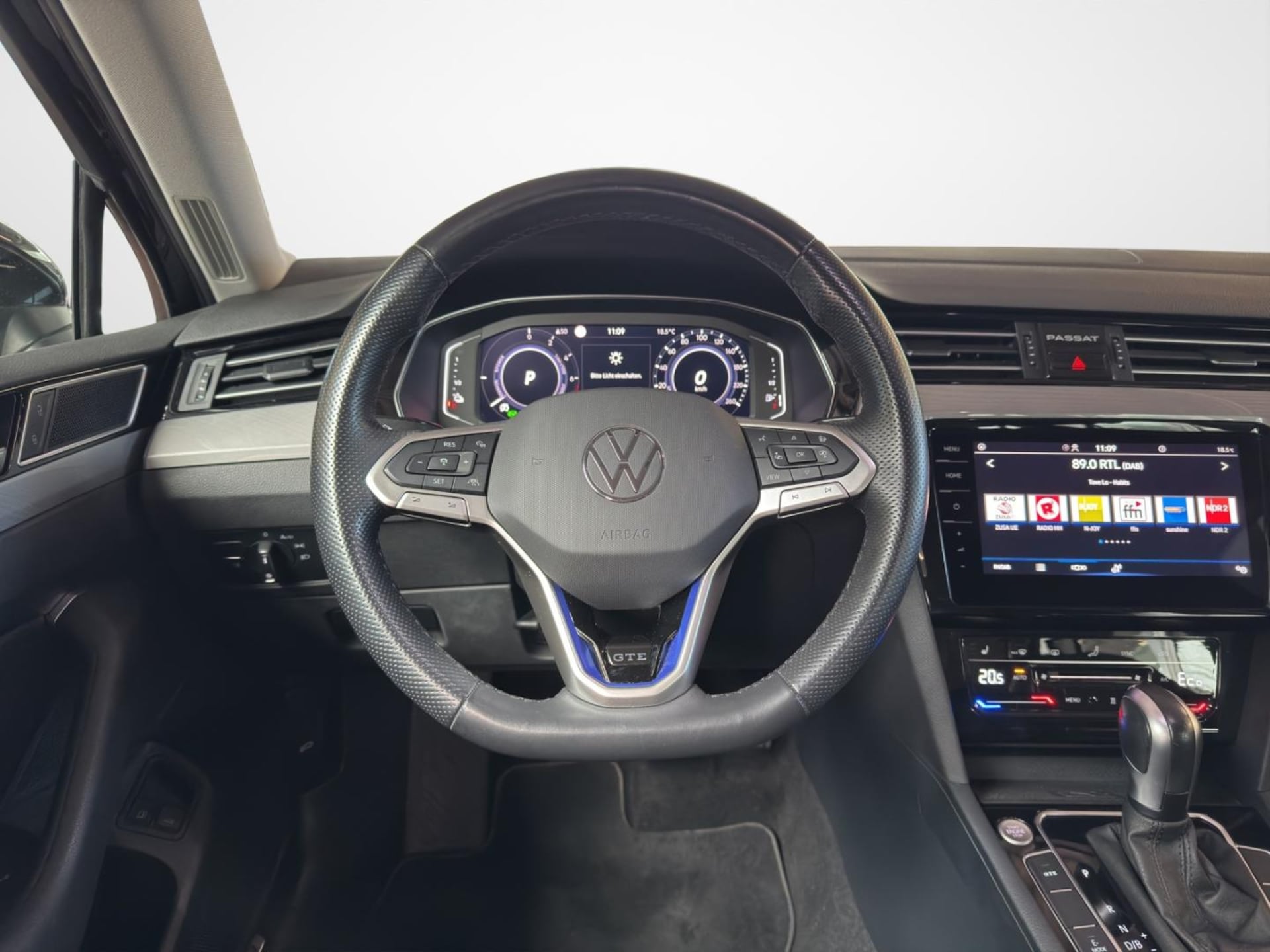 Volkswagen Passat Variant GTE