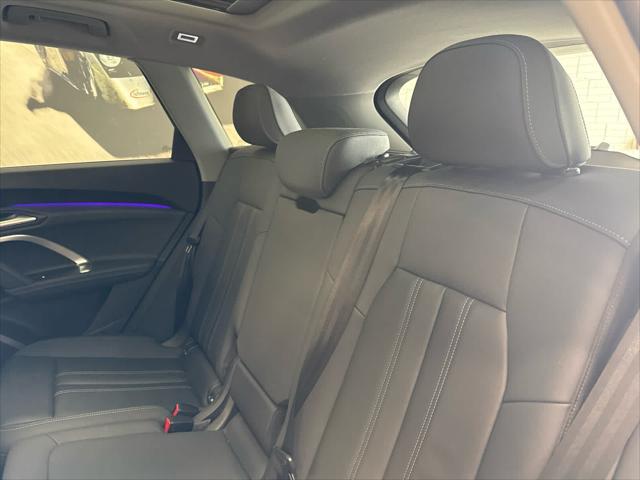 2025 AUDI Q5 - Image 10