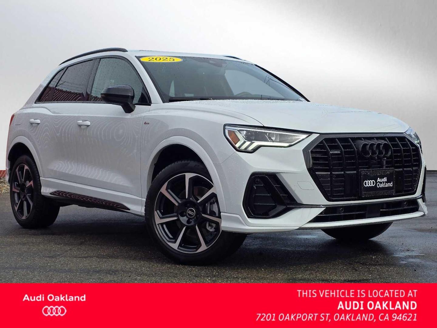 2025 Audi Q3 45 TFSI S Line Premium Plus quattro's photo