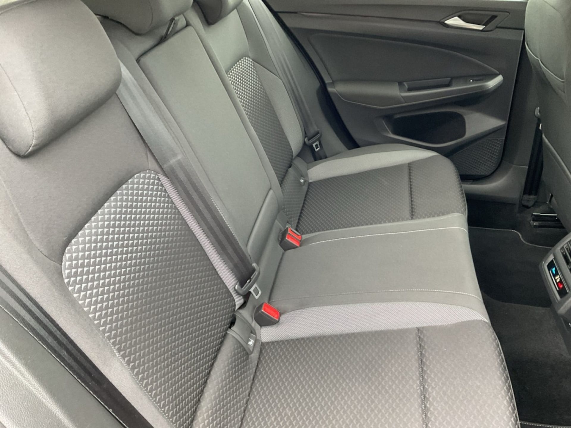 Volkswagen Golf Active