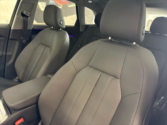 2025 AUDI Q5 - Image 12