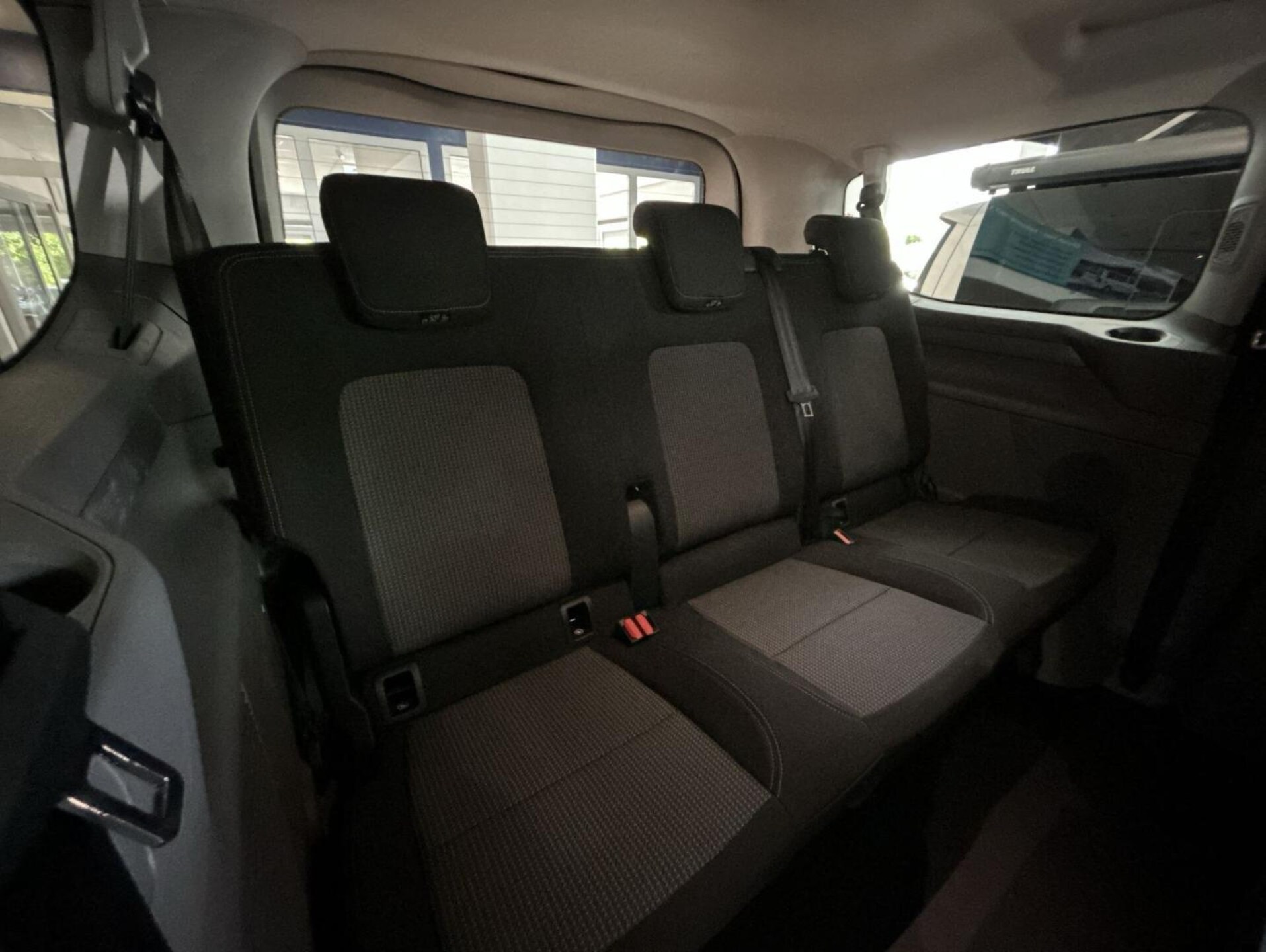Volkswagen e-Caravelle