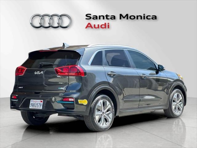 Used 2022 Kia Niro EX with VIN KNDCC3LG9N5147474 for sale in Santa Monica, CA