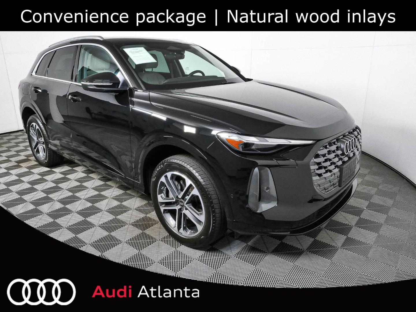 2025 Audi Q5 40 Premium's photo