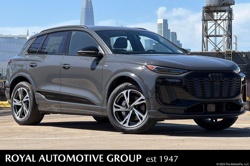 2027 Audi Q6 e-tron Premium Plus quattro's photo