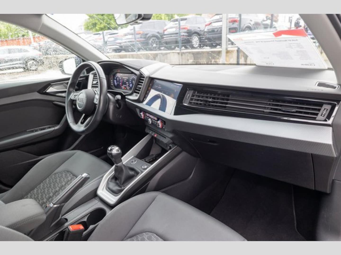 Bild über Audi A1 Sportback advanced 30 TFSI Schaltgetriebe - für weitere Informationen kontaktieren Sie den Audi Partner