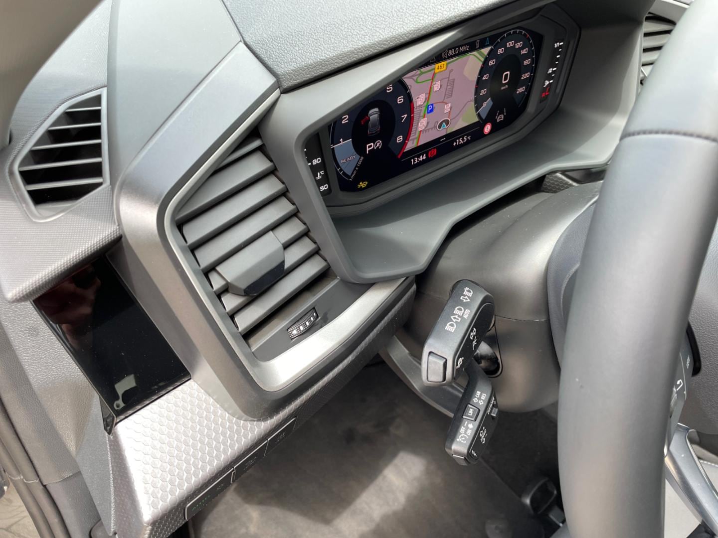 Bild über Audi A1 allstreet 35 TFSI S tronic - für weitere Informationen kontaktieren Sie den Audi Partner