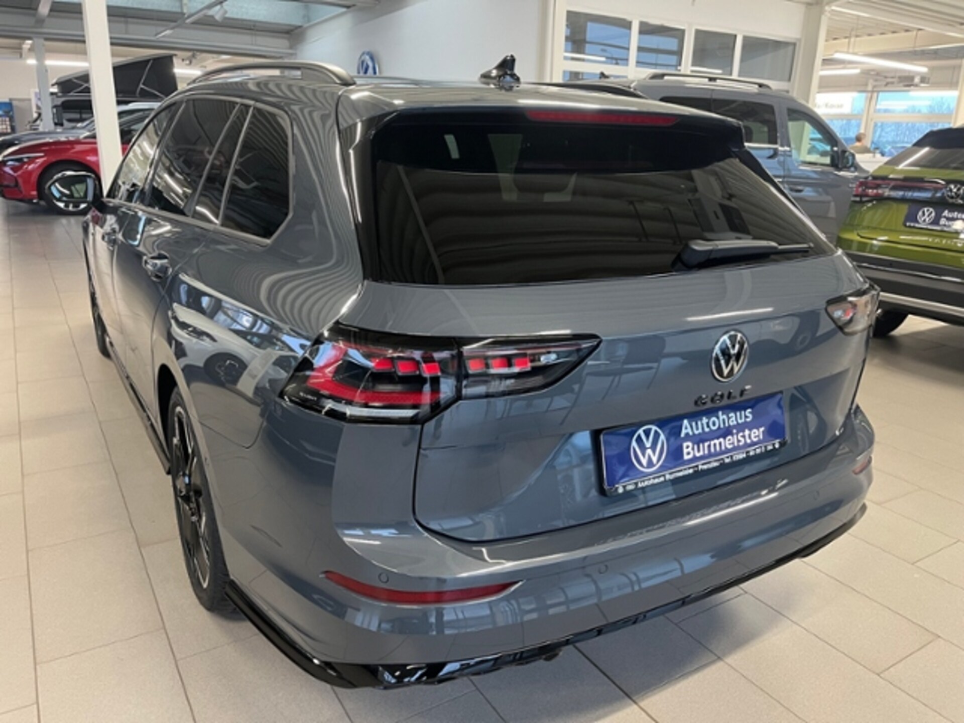 Volkswagen Golf Variant R-Line