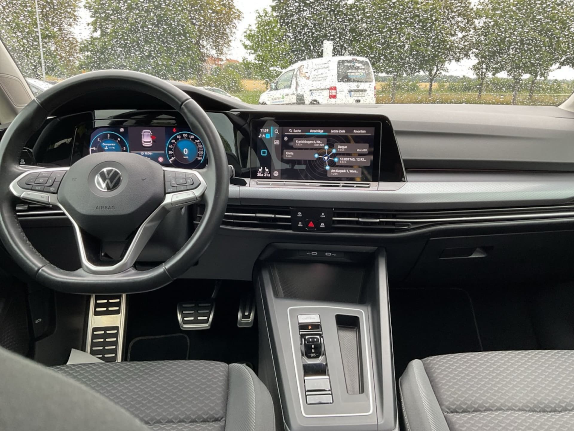 Volkswagen Golf Active