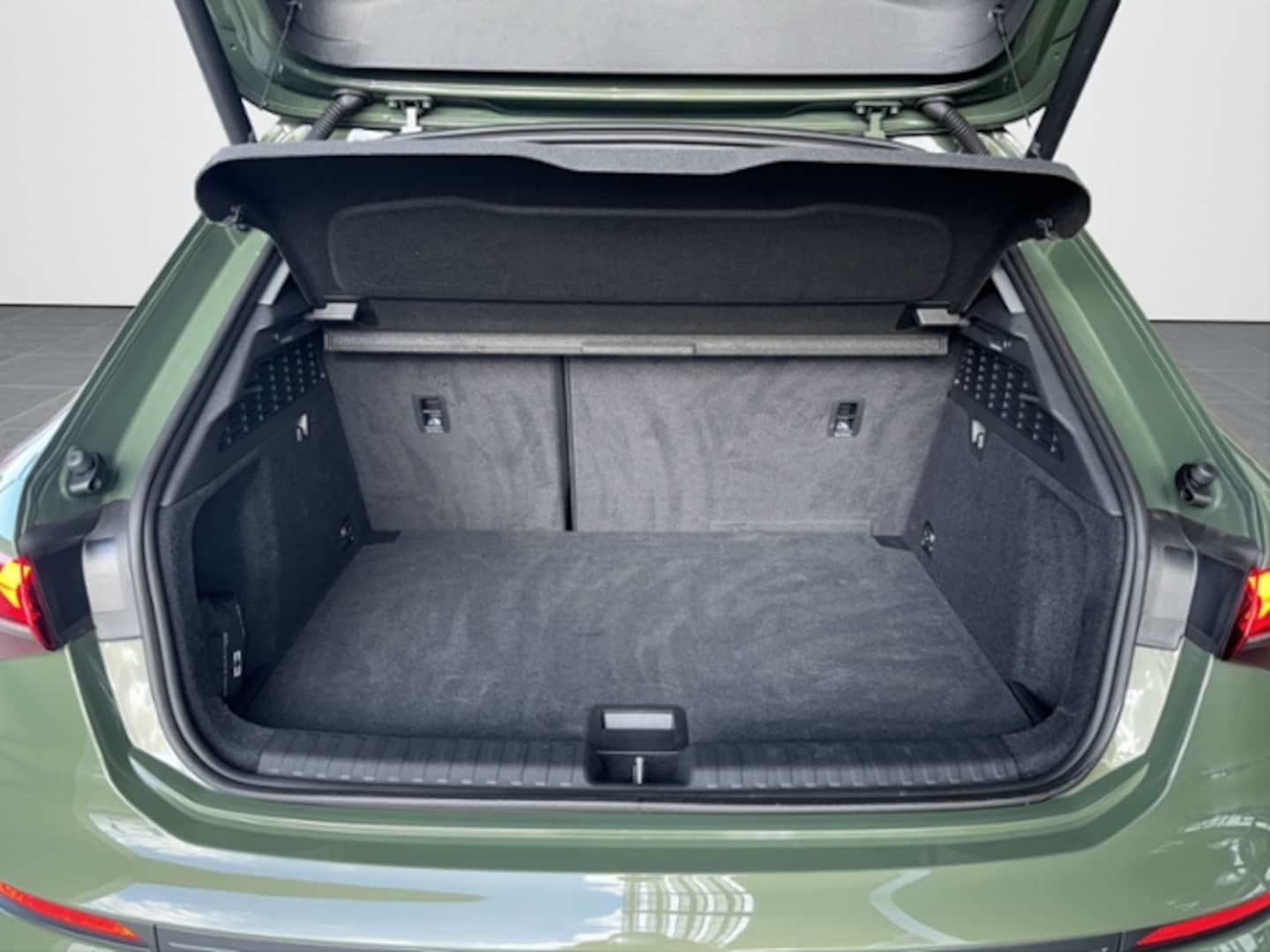 Bild über Audi A3 Sportback TFSI 85 kW S tronic - für weitere Informationen kontaktieren Sie den Audi Partner