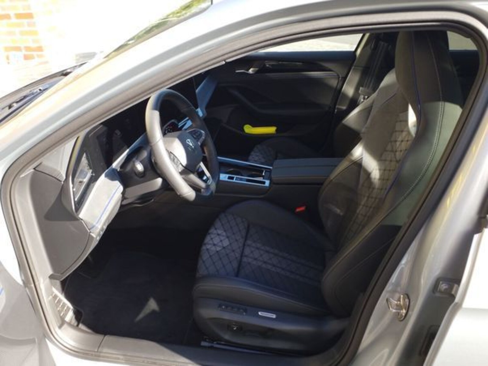 Volkswagen Passat – Bild 4