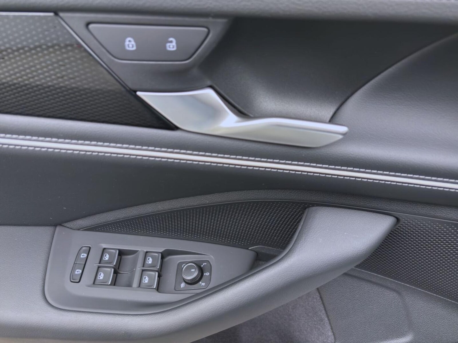 Volkswagen Passat – Bild 11
