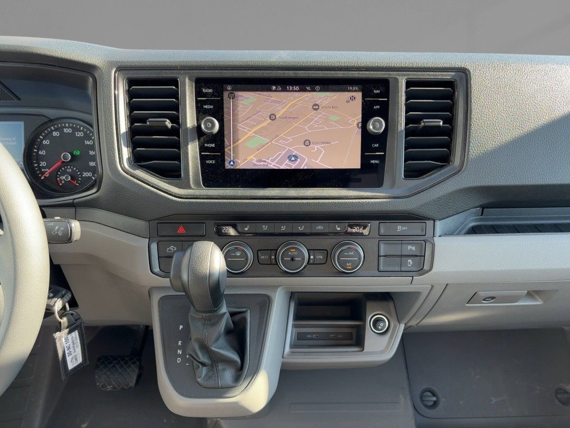Volkswagen Grand California 600