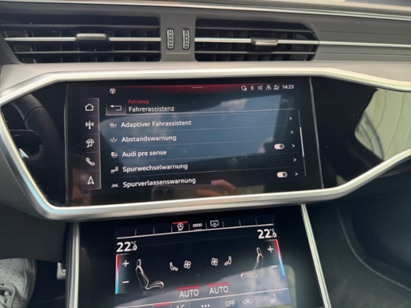 Bild über Audi S6 Avant TDI quattro tiptronic - für weitere Informationen kontaktieren Sie den Audi Partner