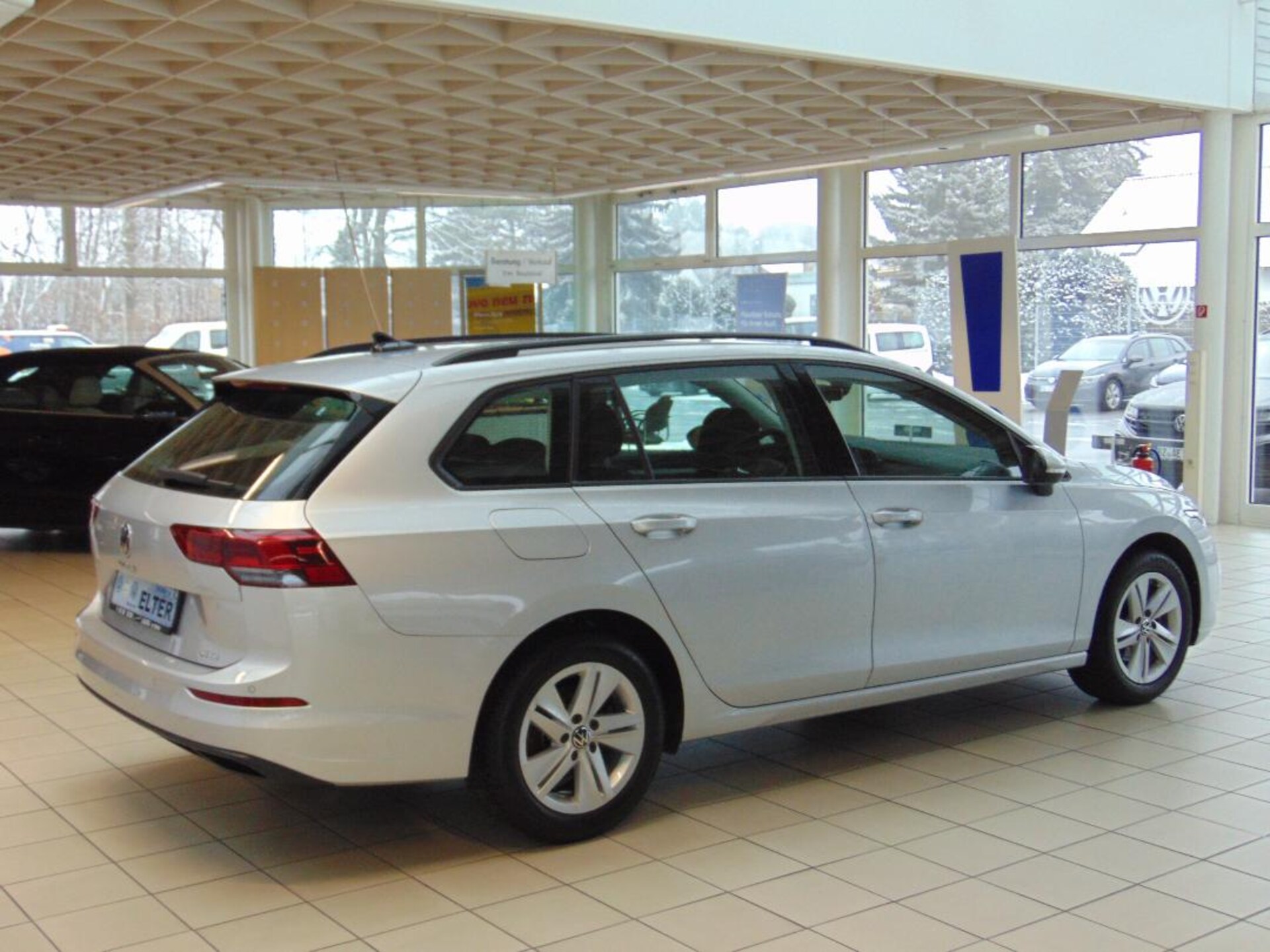Volkswagen Golf Variant Life