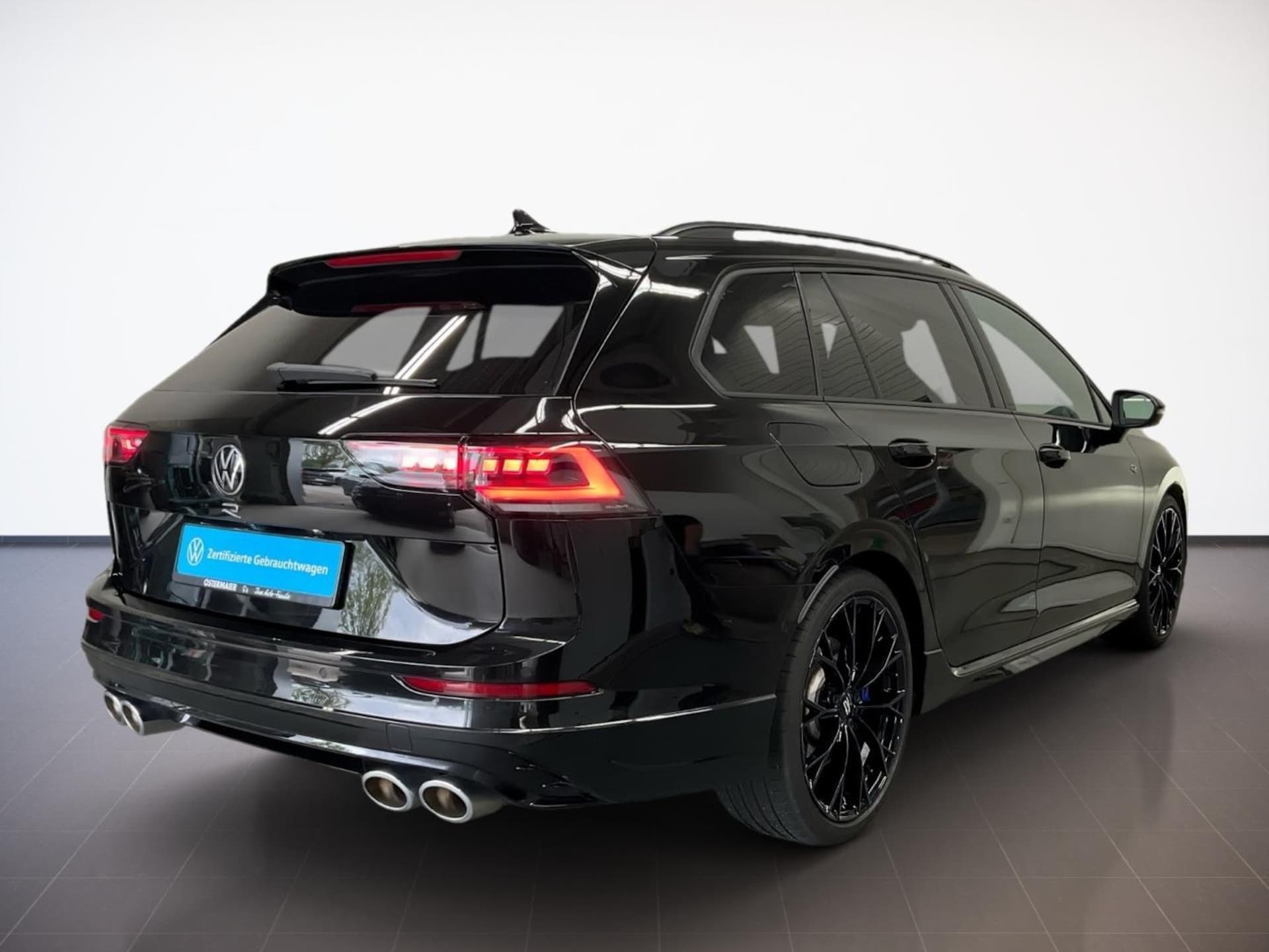 Volkswagen Golf Variant R