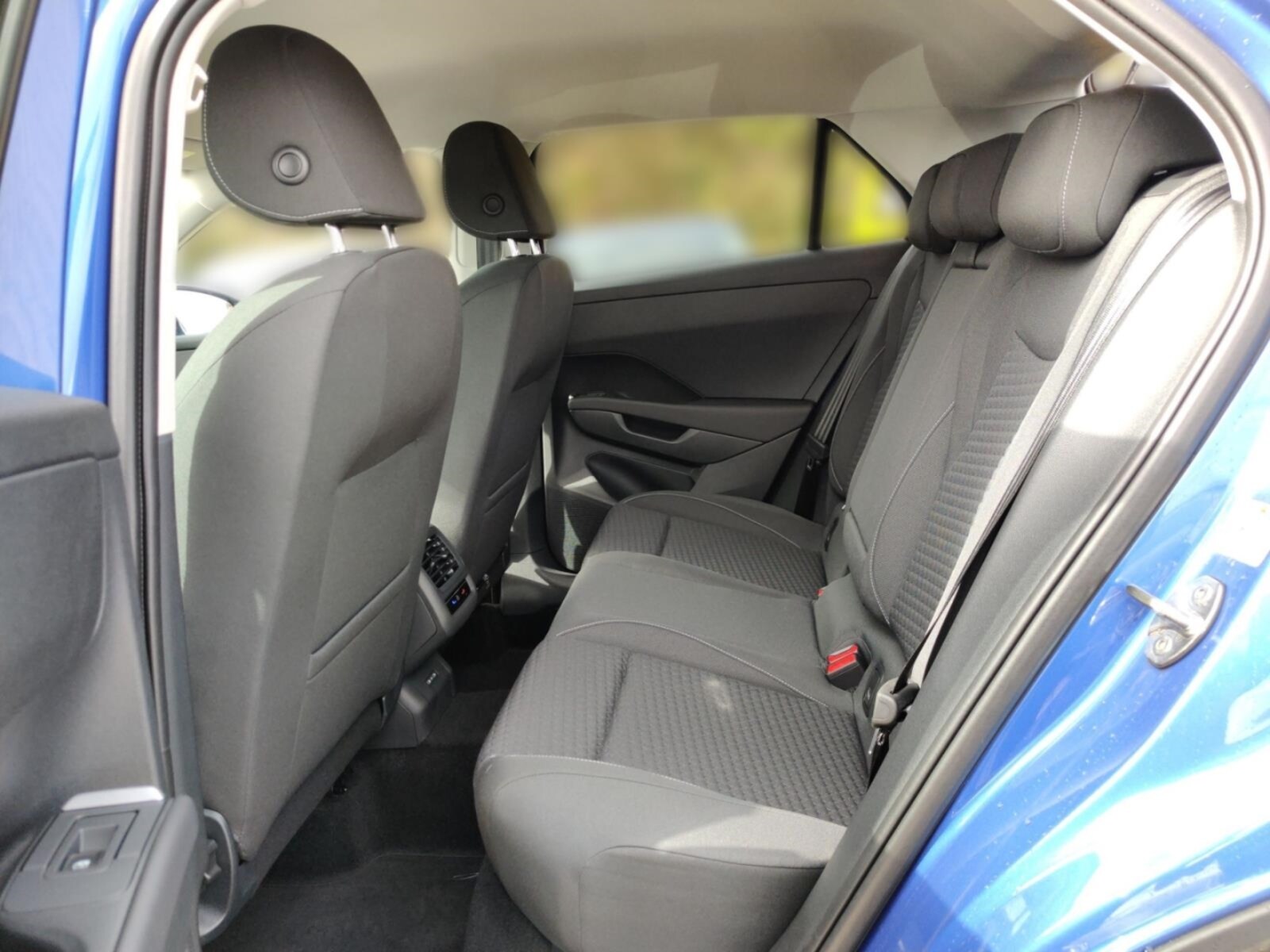 Volkswagen T-Roc – Bild 11