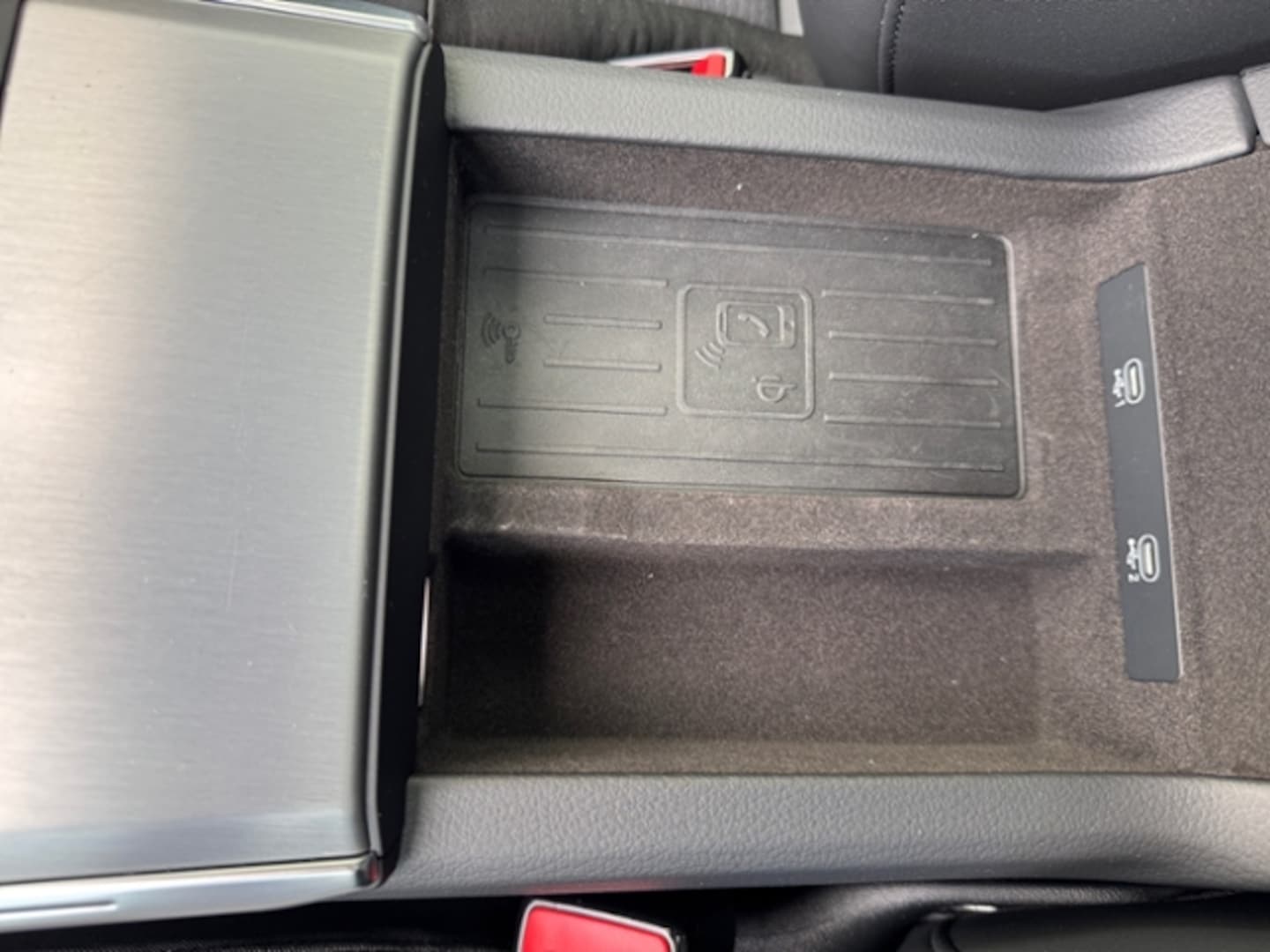 Bild über Audi S6 Avant TDI quattro tiptronic - für weitere Informationen kontaktieren Sie den Audi Partner