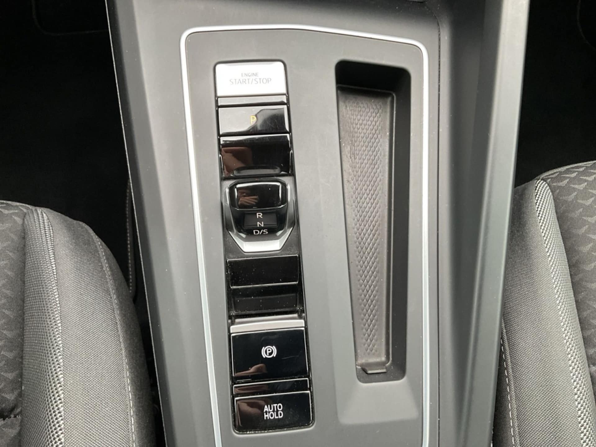 Volkswagen Golf Active
