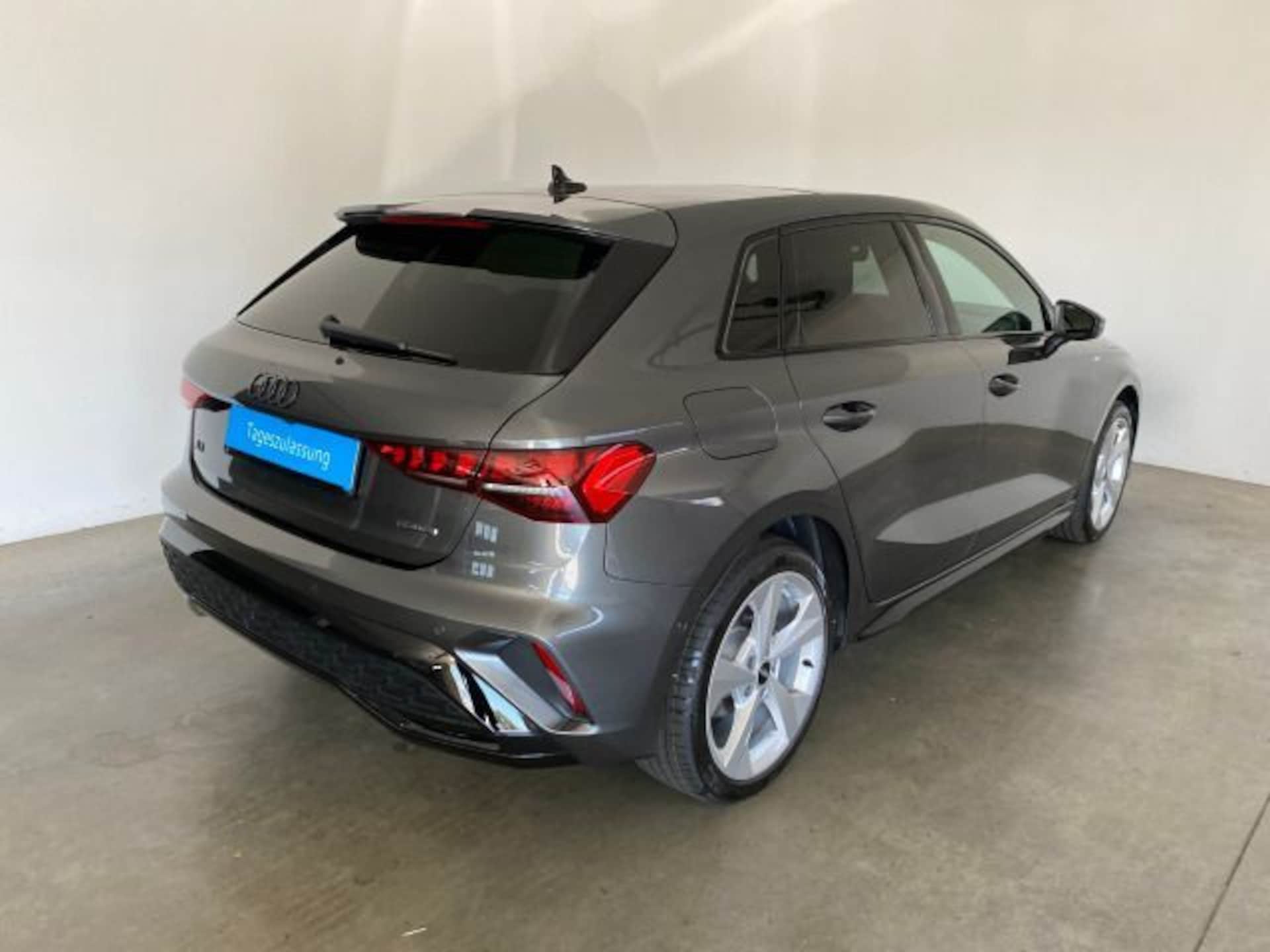 Audi A3 Sportback S line