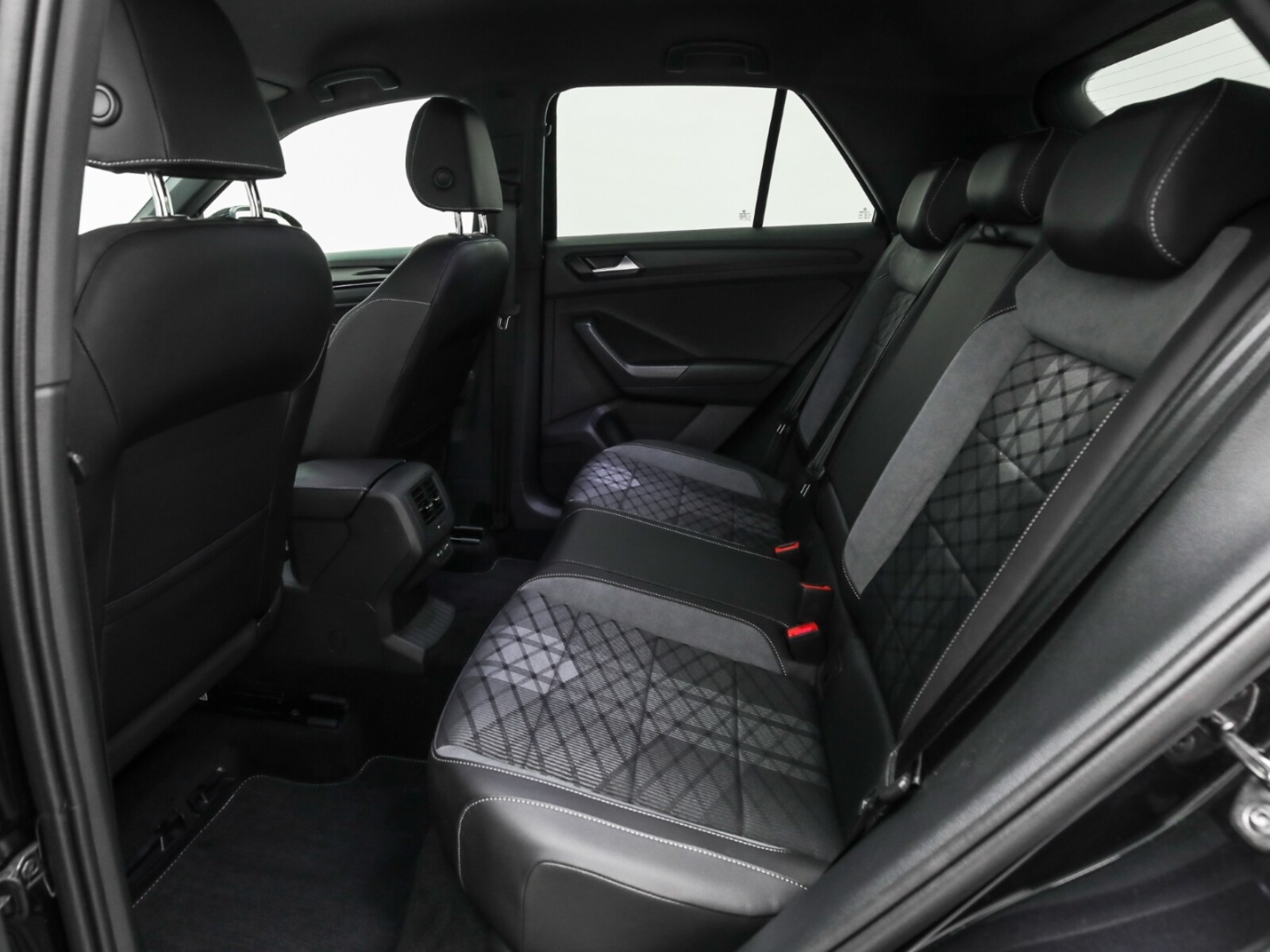 Volkswagen T-Roc – Bild 12