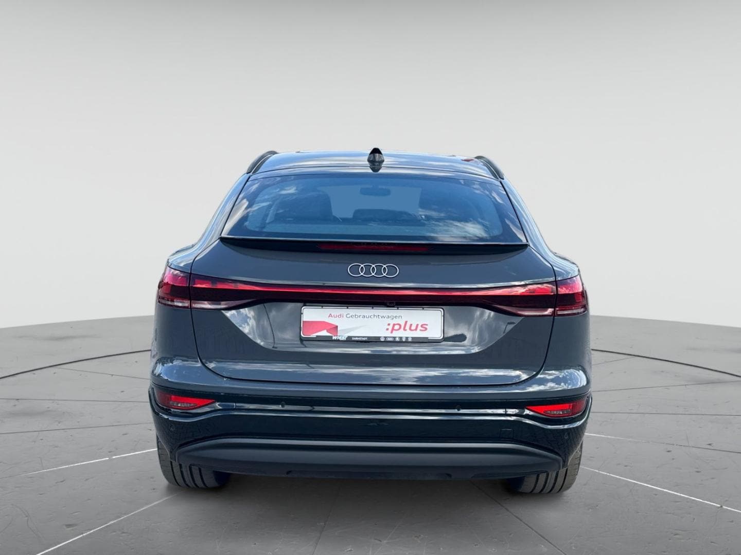 Bild über Audi Q6 Sportback e-tron e-tron - für weitere Informationen kontaktieren Sie den Audi Partner