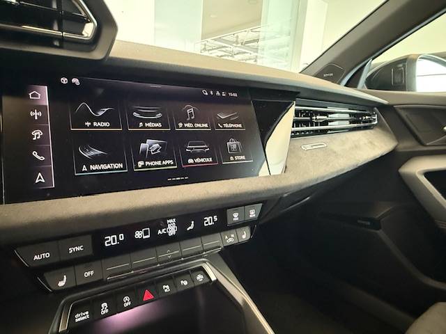 Image about Audi A3 Berline S line 35 TFSI Hybride 110 kW (150 ch) S tronic