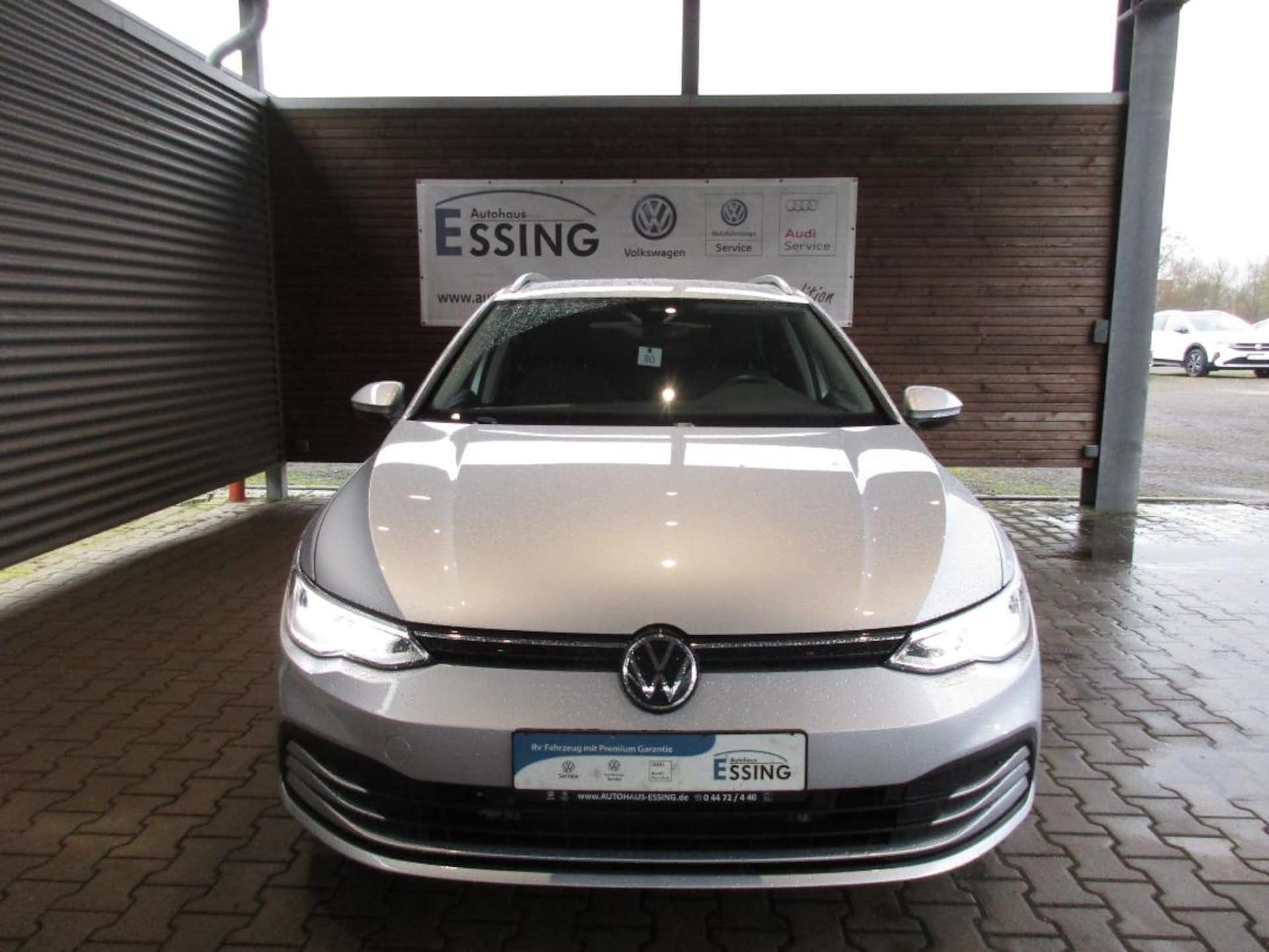 Volkswagen Golf Variant Life