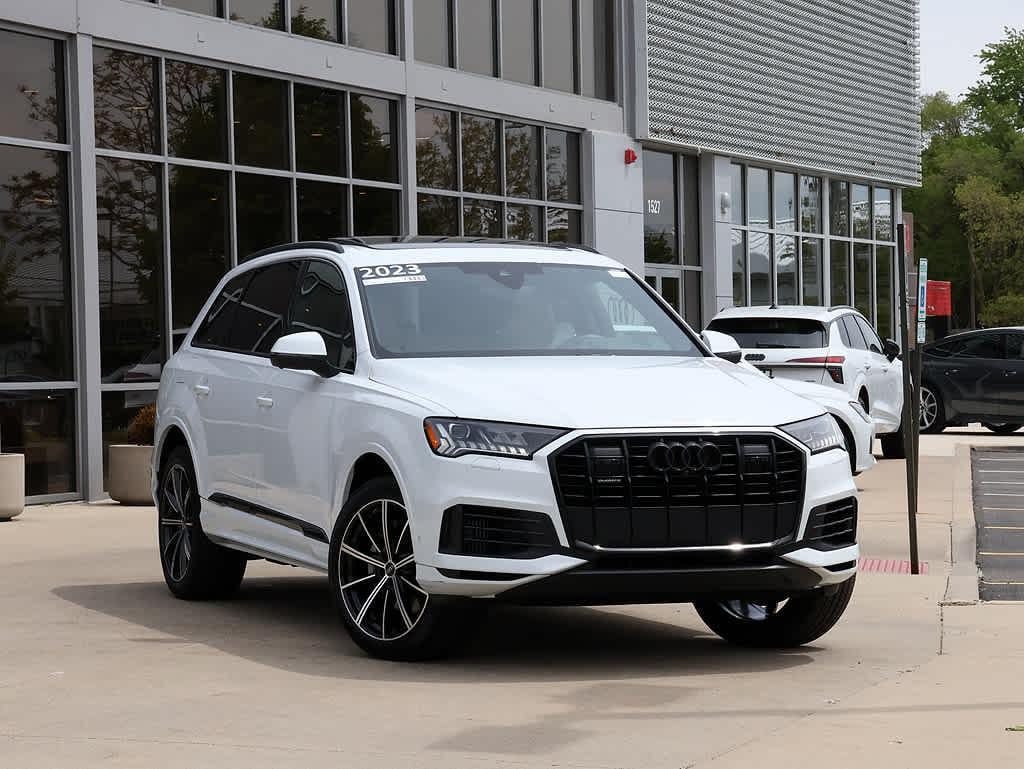 2023 Audi Q7 55 Premium Plus quattro Tiptronic's photo