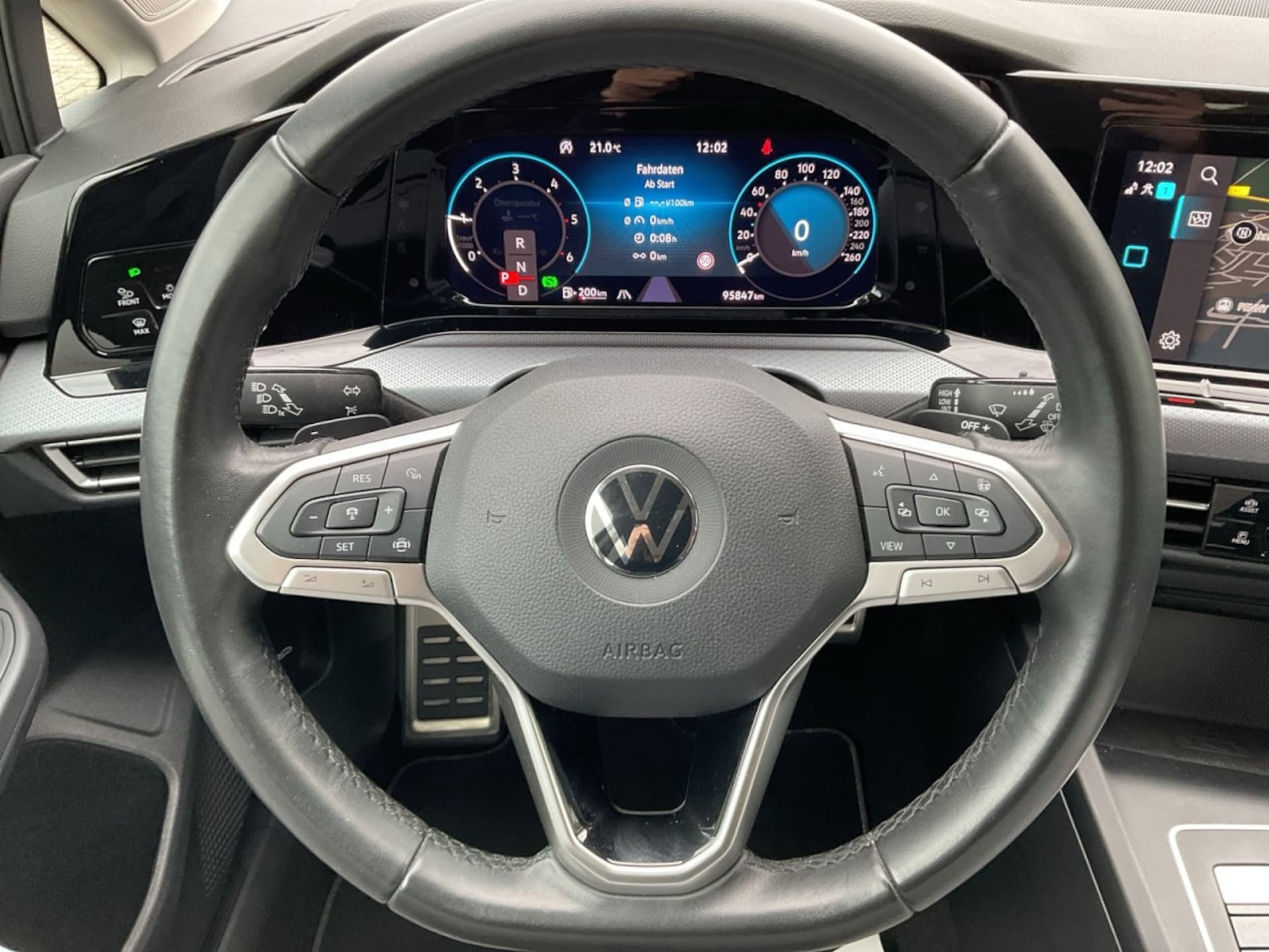 Volkswagen Golf Active