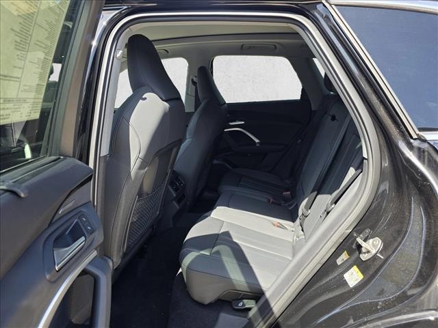 2025 Audi Q5 Premium Plus - Photo 17