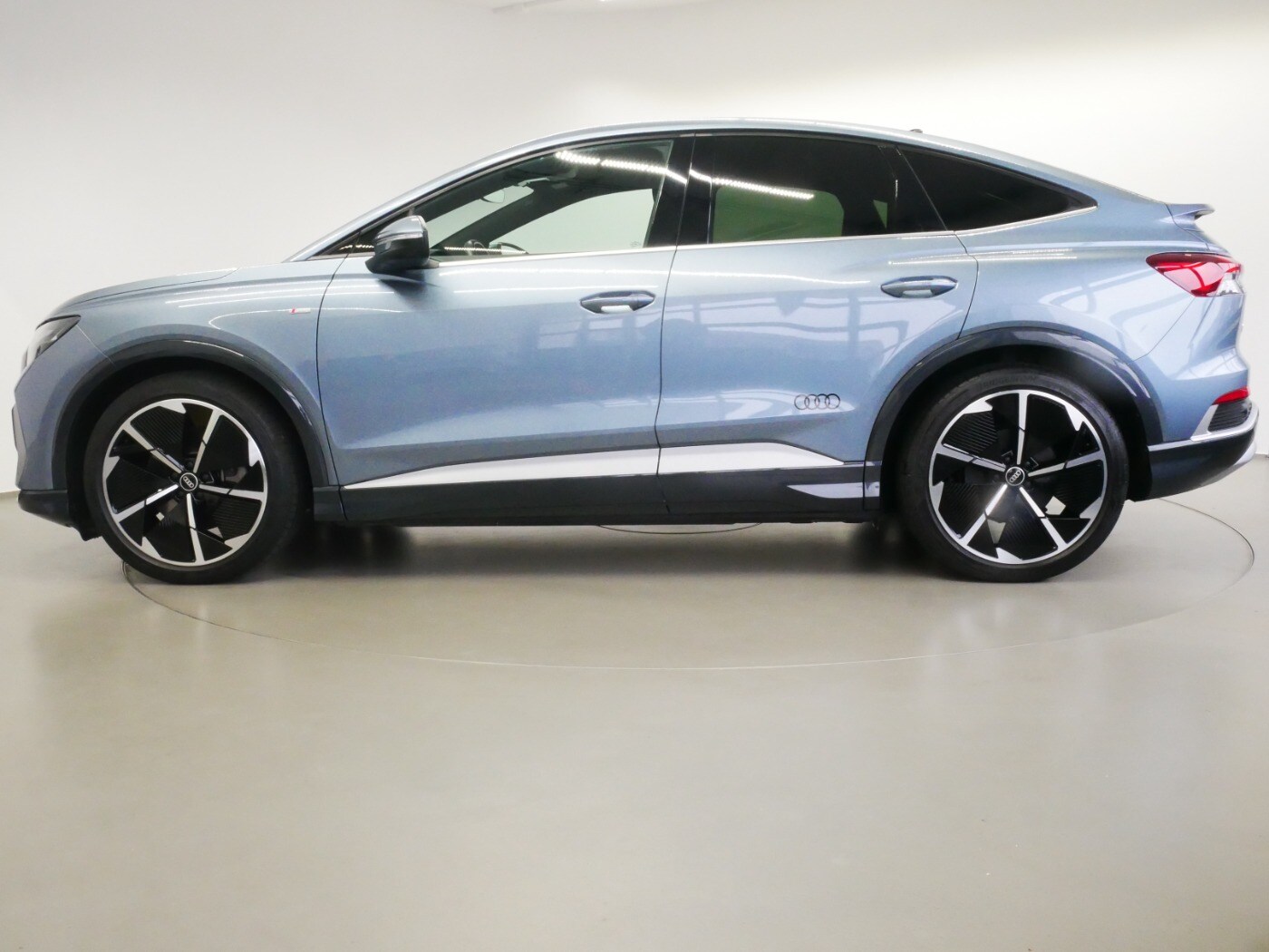 Image about Audi Q4 Sportback e-tron 50 e-tron quattro