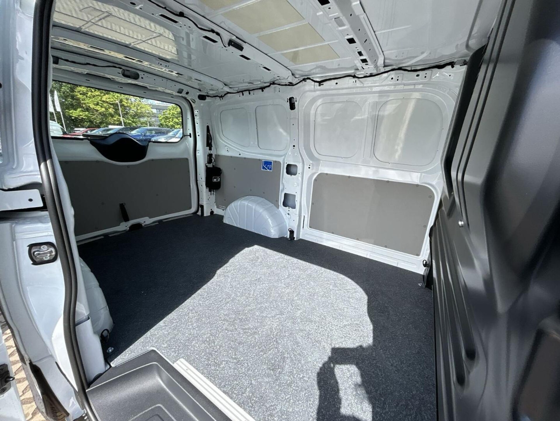Volkswagen Transporter Kasten kurzer Radstand