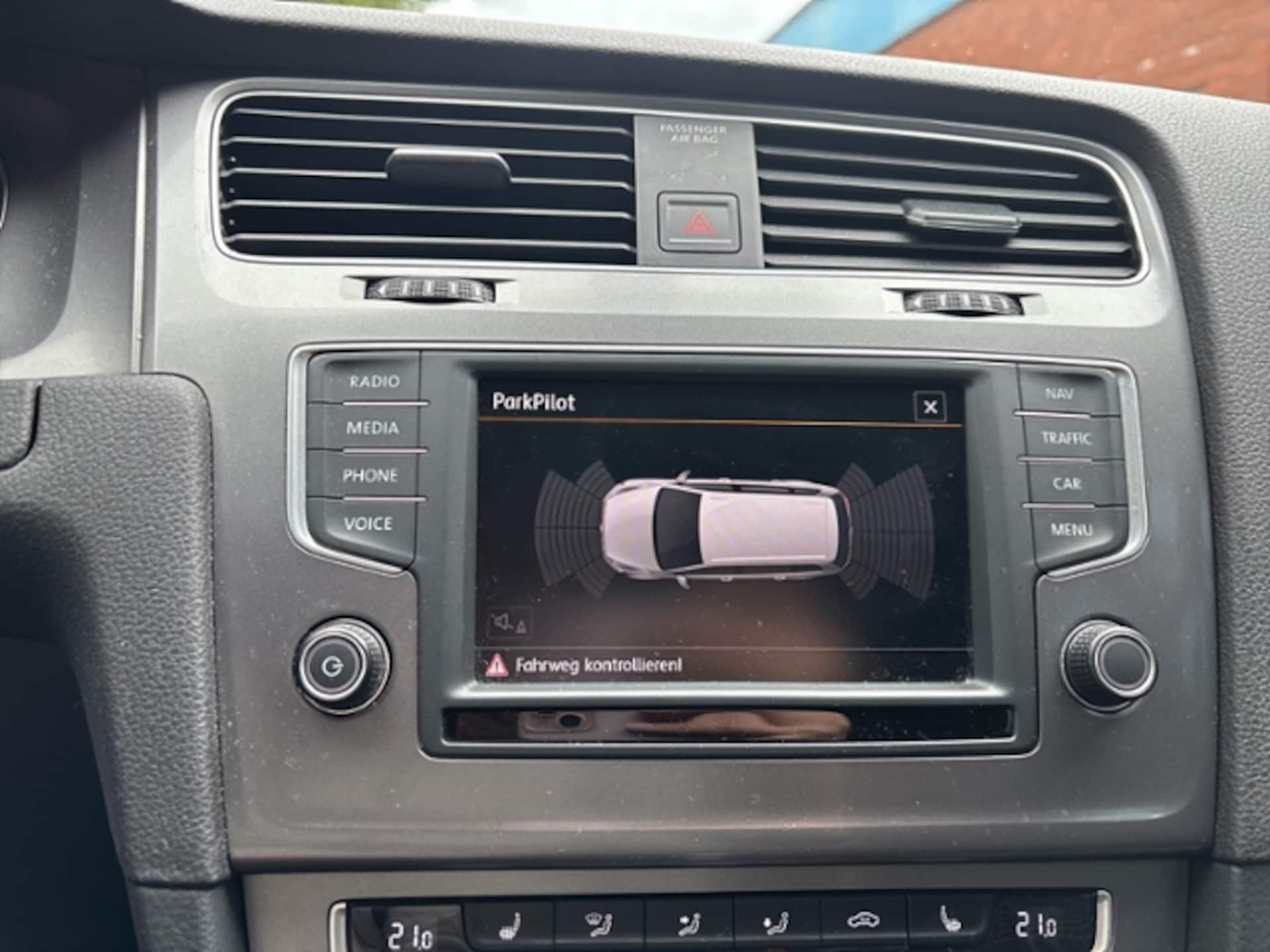 Volkswagen Golf Variant LOUNGE