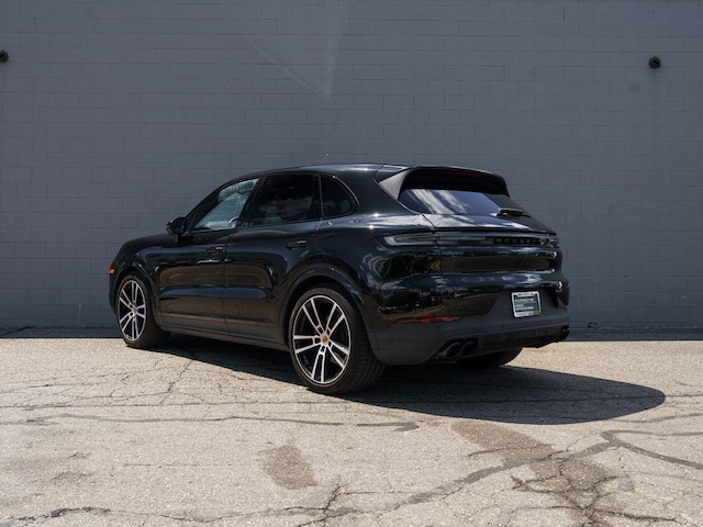 2025 Porsche Cayenne