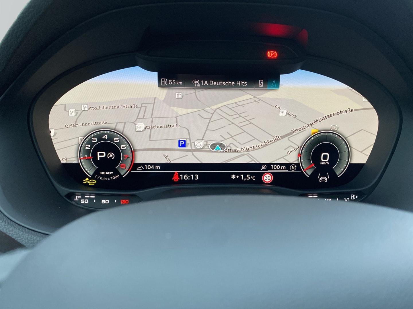 Bild über Audi Q2 S line 35 TFSI S tronic - für weitere Informationen kontaktieren Sie den Audi Partner