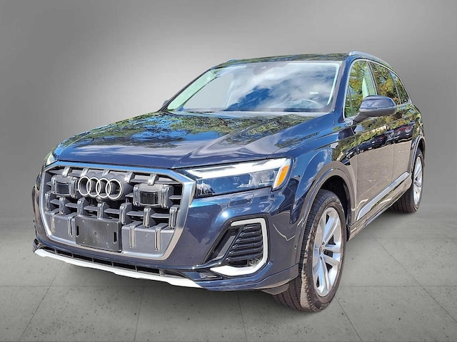 Photo of 2025 Audi Q7