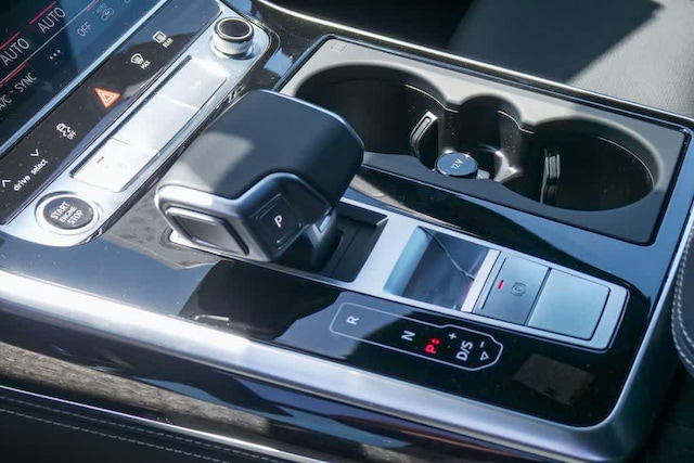 2026 Audi Q7 S Line Premium Plus - Photo 19