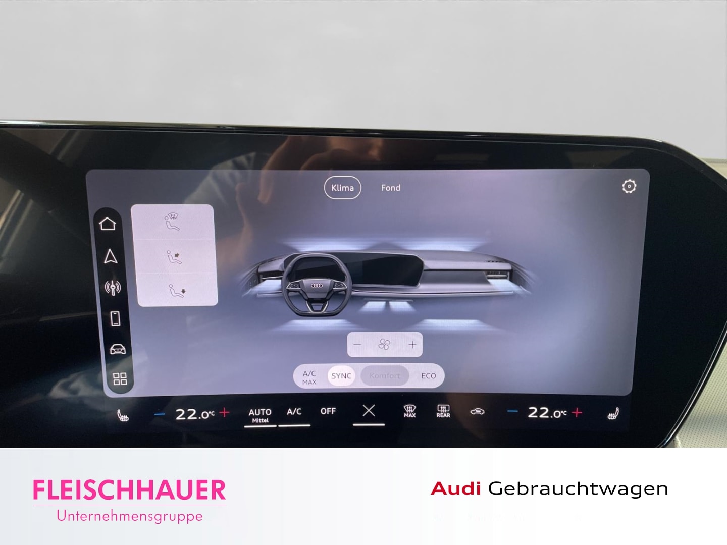 Bild über Audi Q3 SUV TFSI 110 kW S tronic - für weitere Informationen kontaktieren Sie den Audi Partner