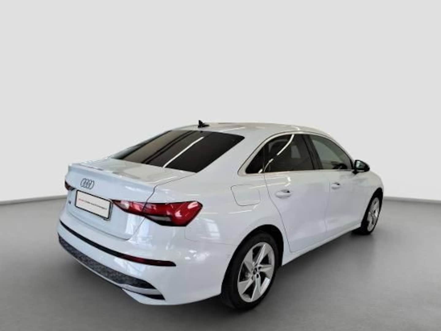 Bild über Audi A3 Limousine advanced 35 TFSI S tronic - für weitere Informationen kontaktieren Sie den Audi Partner