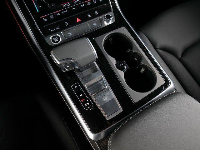 2026 Audi Q7 Premium Plus - Photo 14