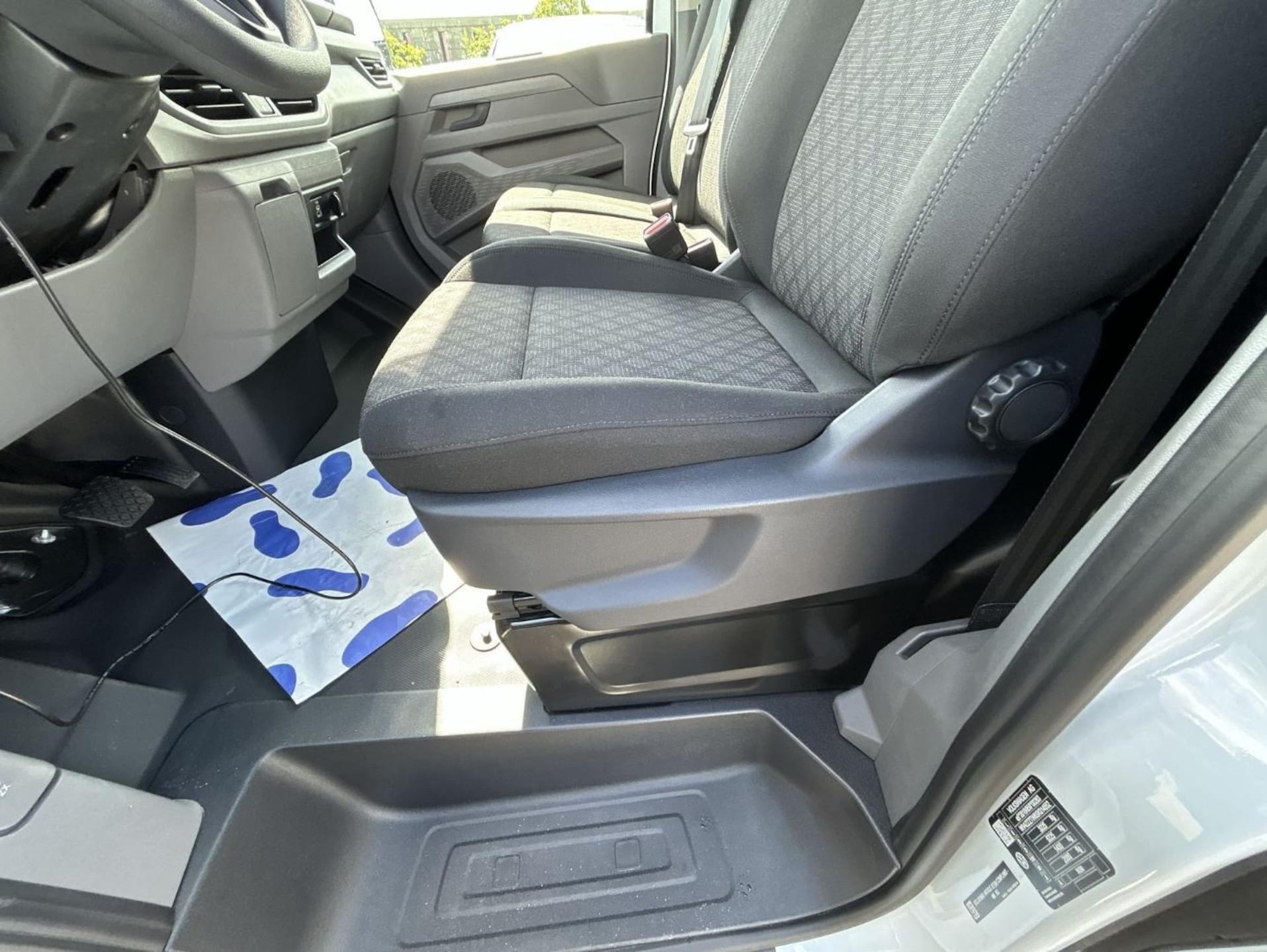 Volkswagen Transporter Kasten kurzer Radstand