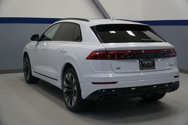 2026 Audi Q8