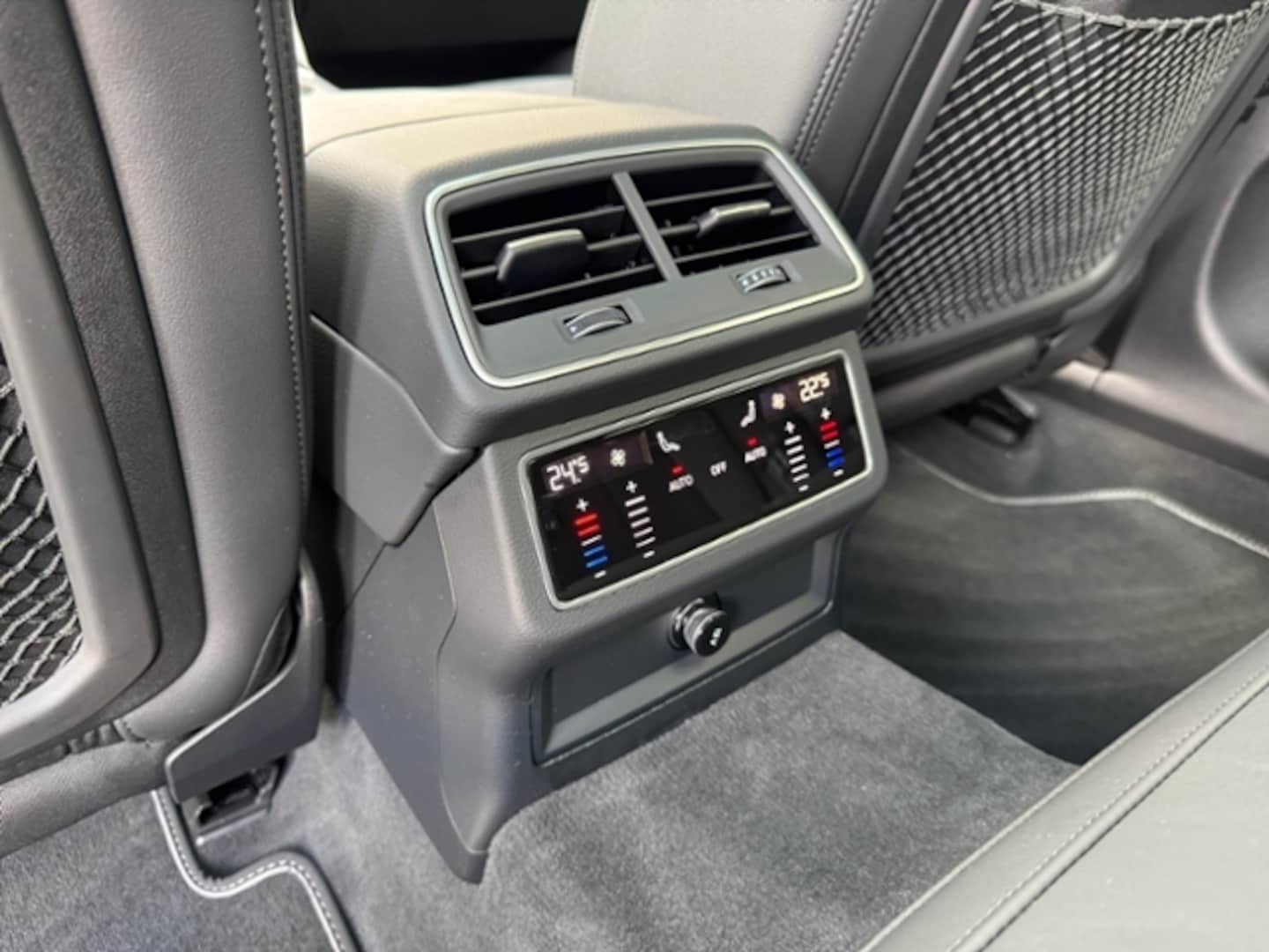 Bild über Audi S6 Avant TDI quattro tiptronic - für weitere Informationen kontaktieren Sie den Audi Partner