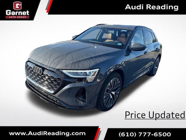 Photo of 2024 Audi Q8 e-tron 